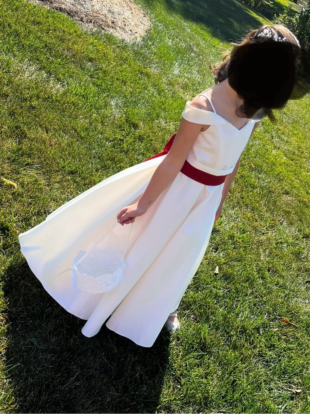 David’s Bridal WG1428 Off Shoulder White Satin Flower Girl Dress Size 6 with Red